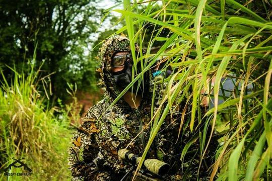 3D Maple Leaf Hunting Ghillie Suits . - All Hail Express